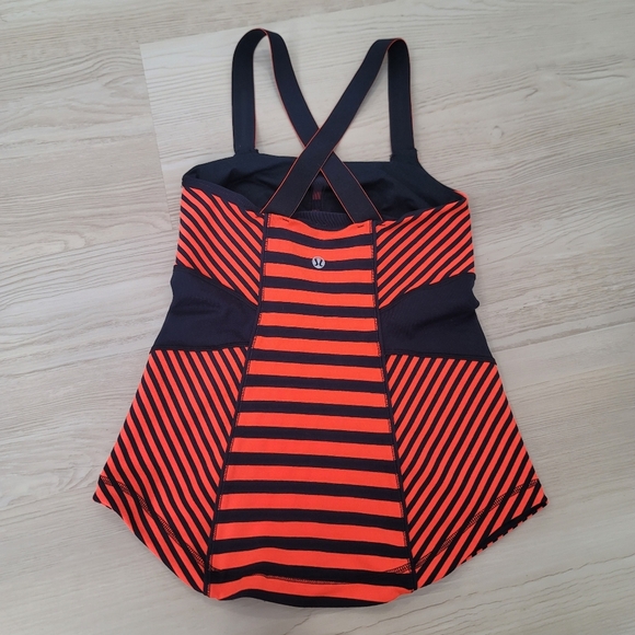 LULULEMON Work It Out Tank size 4 - Picture 12 of 17